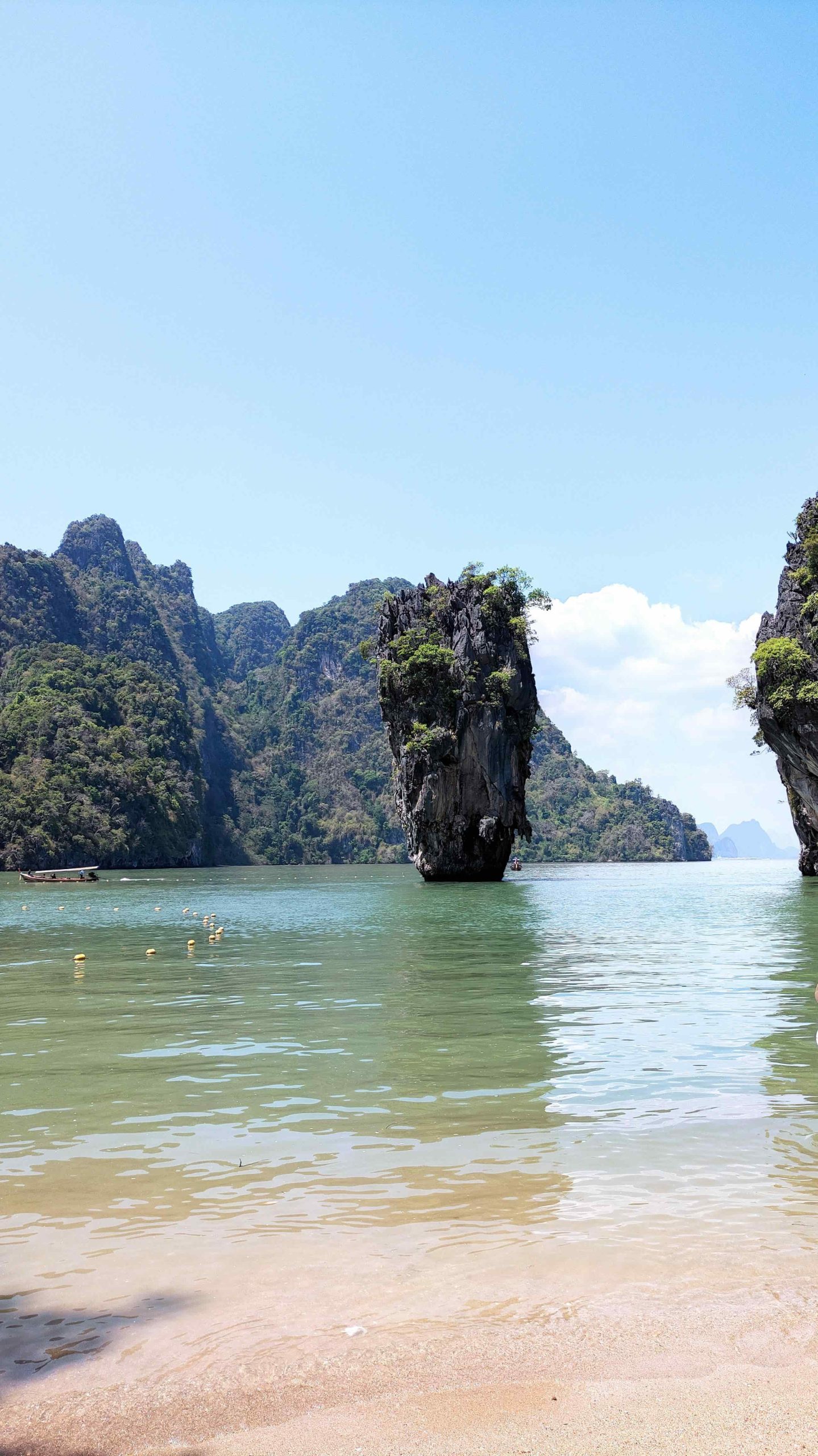 james-bond-adasi-tayland