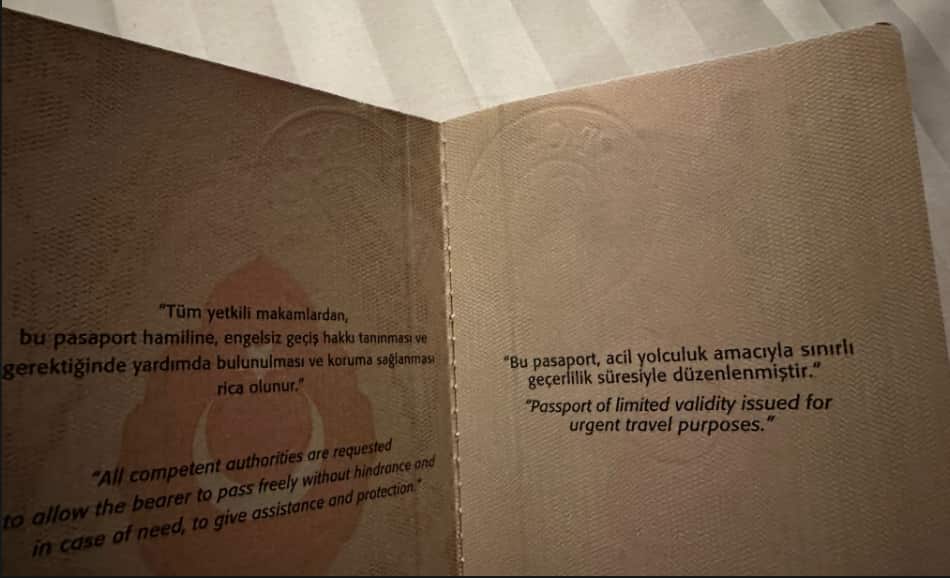 Geçici pasaportun iç kısmı.